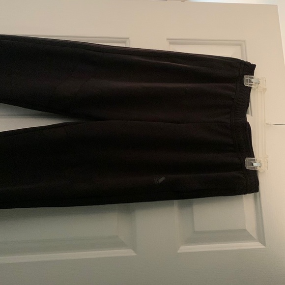 Mens M adidas sweatpants. - Picture 1 of 5